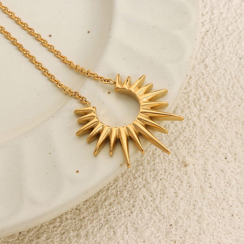 SSeeSY Custom Design Fashion Jewelry Stainless Steel  PVD 18K Gold Plated Waterproof Daily Wear Necklace for Gift